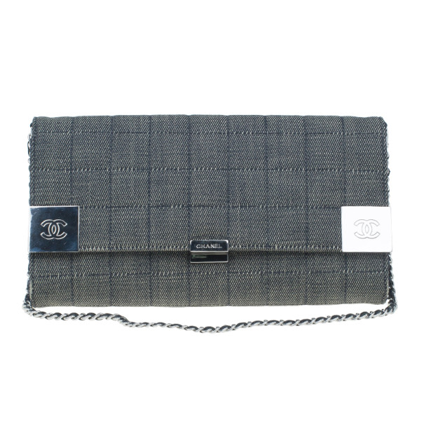 Pre Owned حقيبة كتف شانيل دينم أسود تصميم قالب الشيكولاتة طية أمامية