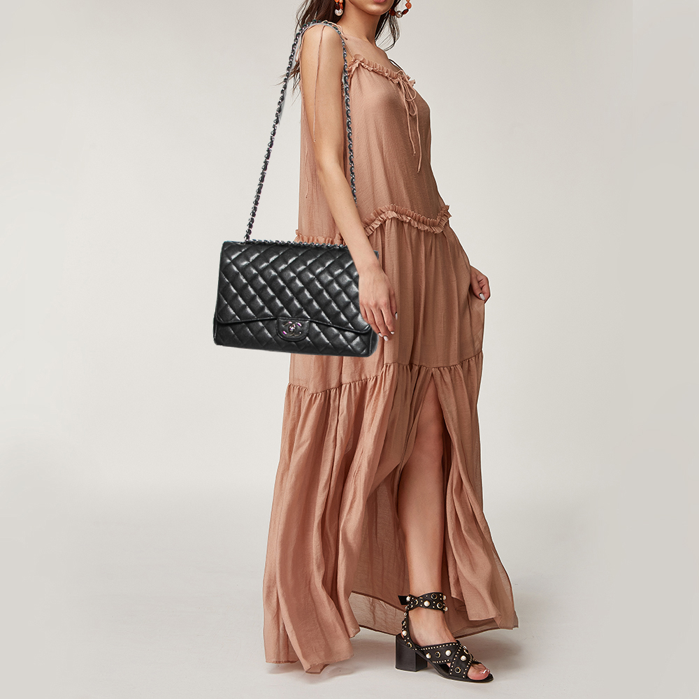 

Chanel Black Quilted Caviar Leather Maxi Classic Double Flap Bag