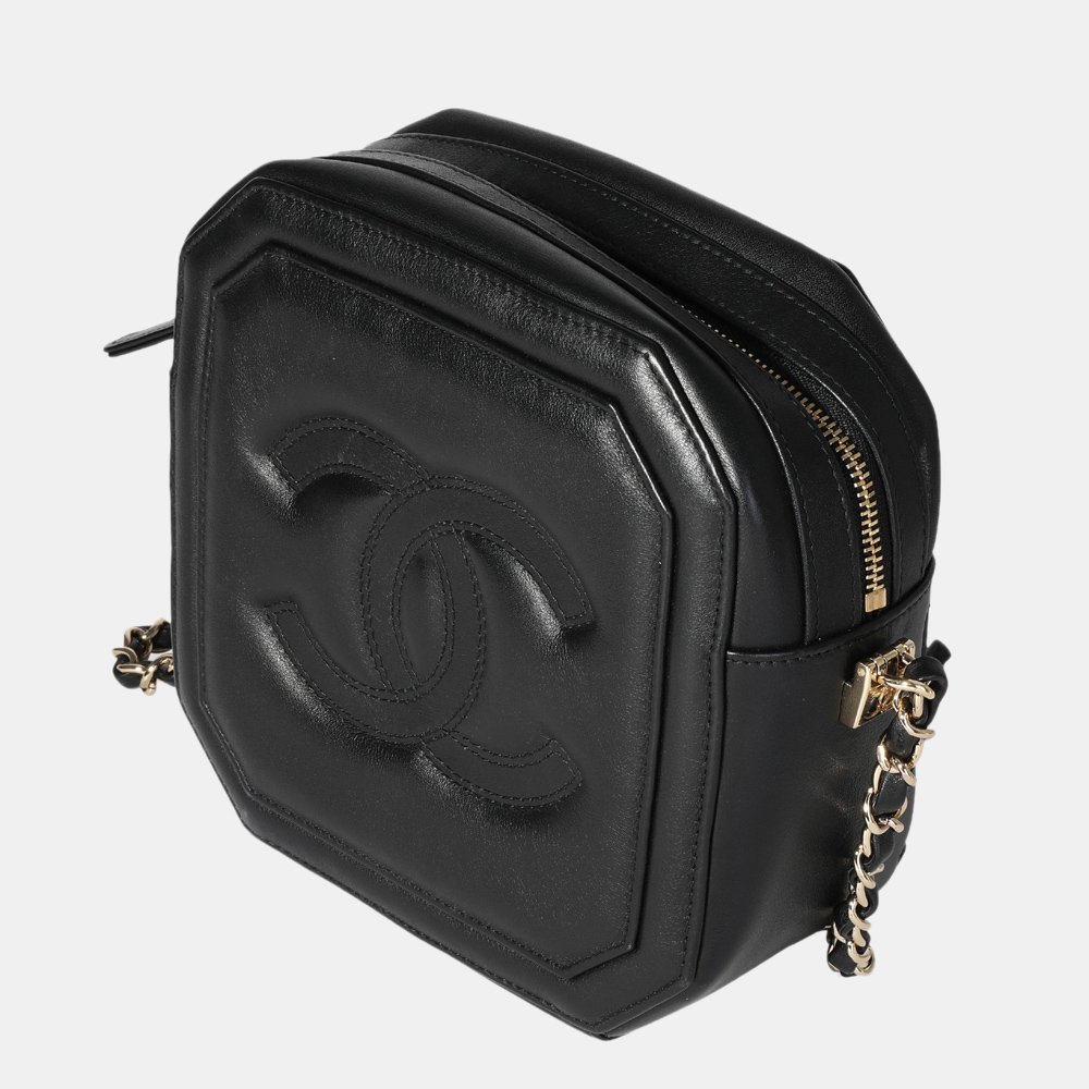 

Chanel Black Lambskin Leather Octagon Camera Shoulder Bag