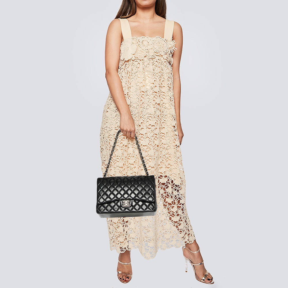 

Chanel Black Quilted Leather Maxi Classic Double Flap Bag