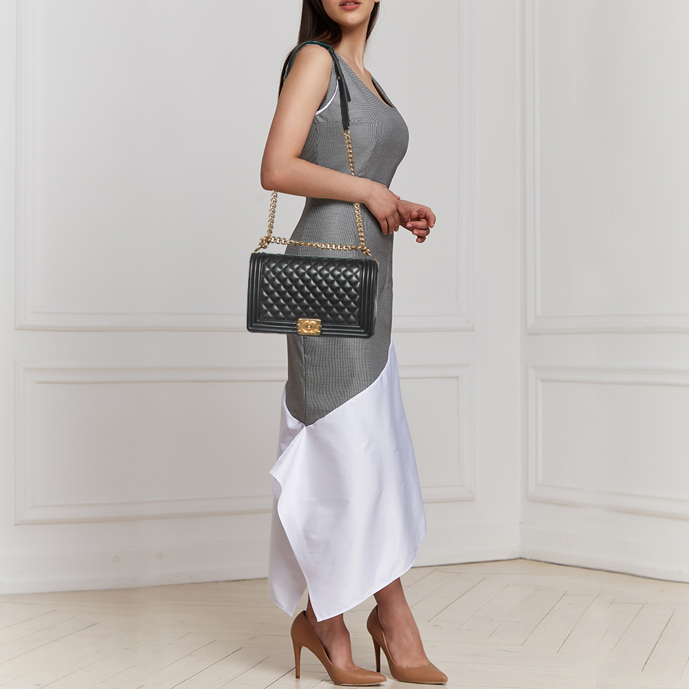 

Chanel Black Quilted Leather New Medium Boy Flap Bag