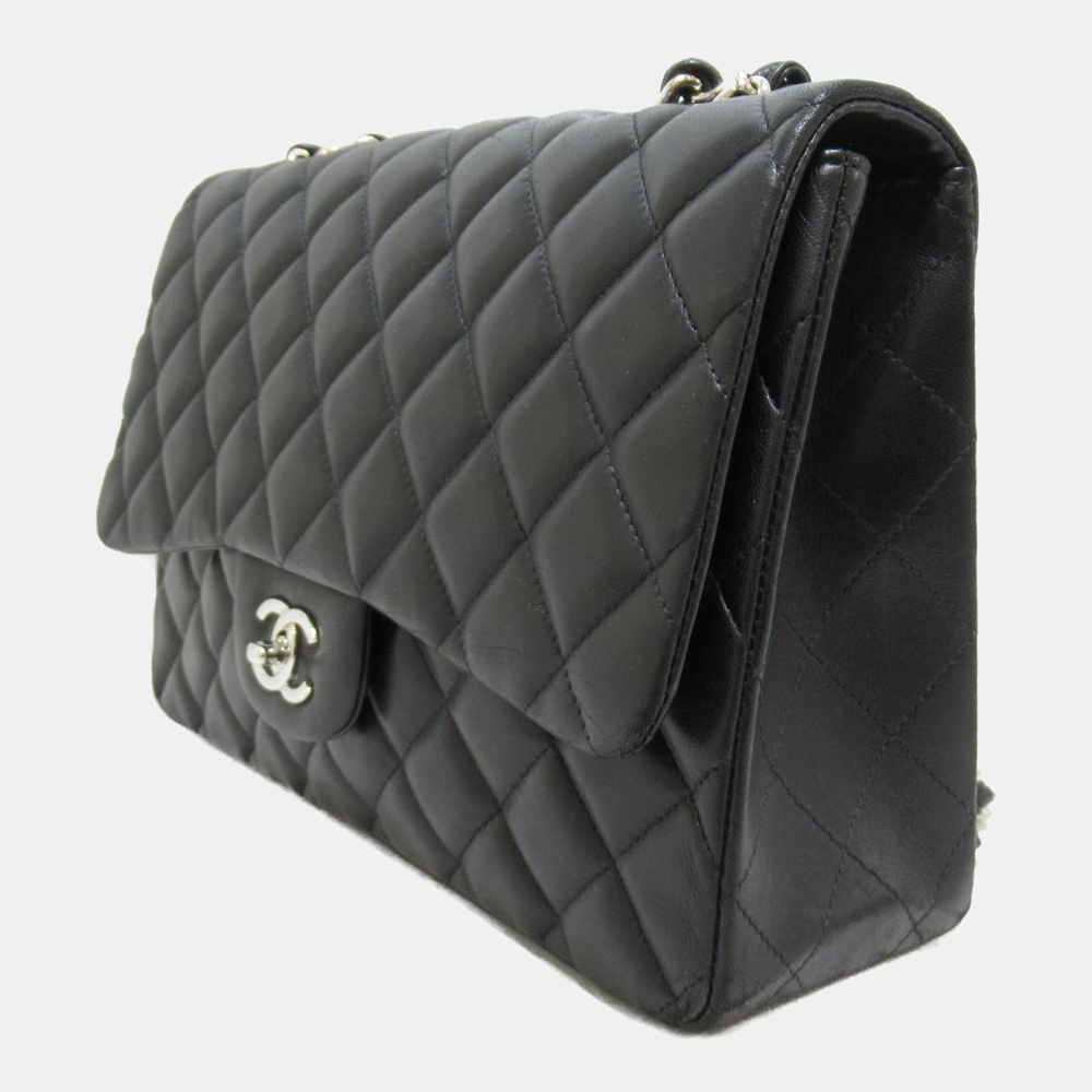 

Chanel Black Lambskin Leather Jumbo Classic Single Flap Bag