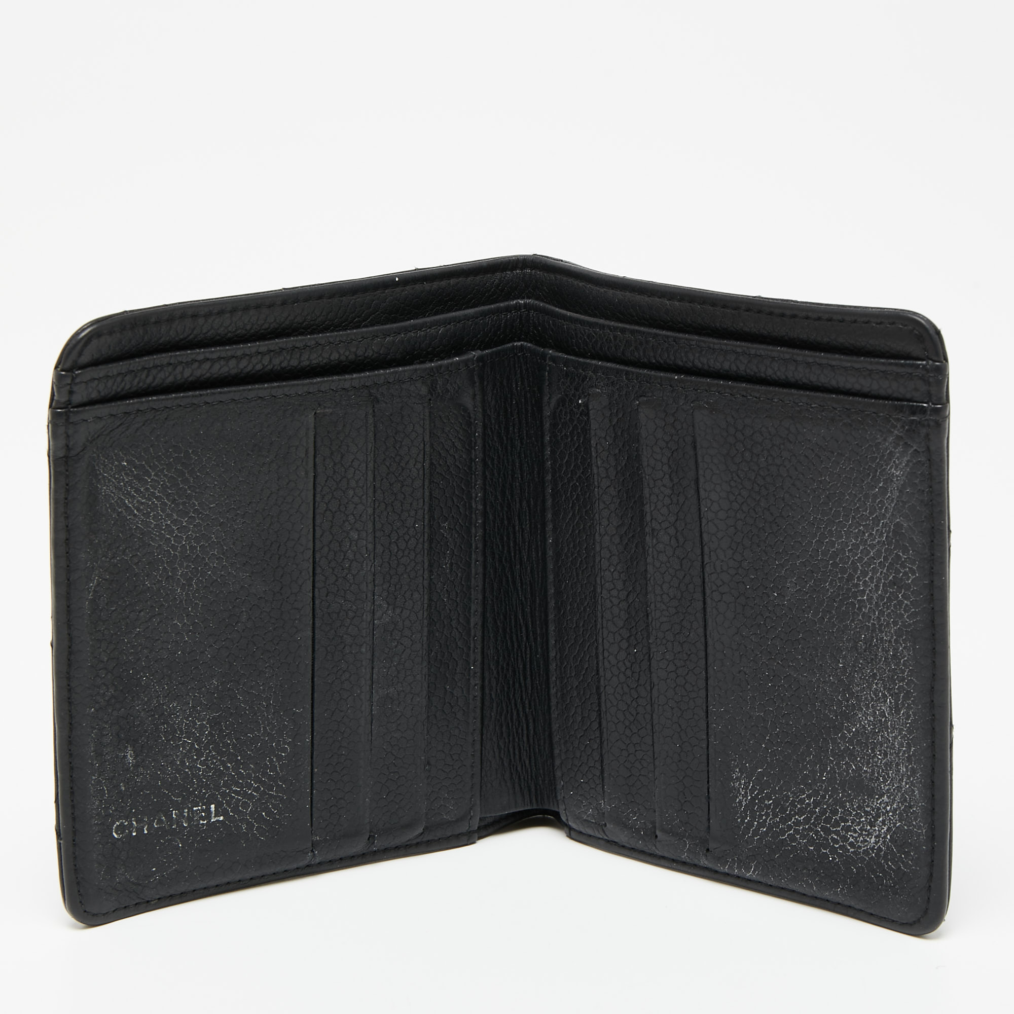 

Chanel Black Quilted Leather Bifold Wallet