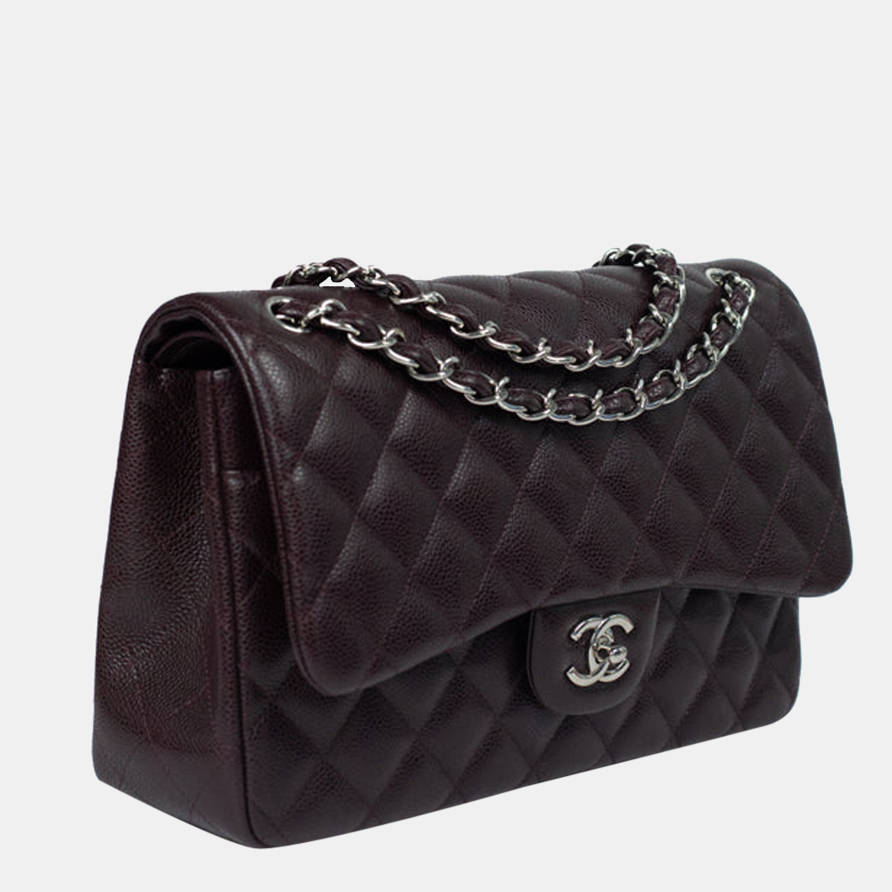 

CHANEL Timeless Jumbo Shoulder bag in Purple Leather