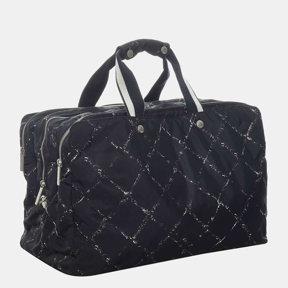 

Chanel Black/White Old Travel Line Nylon Handbag