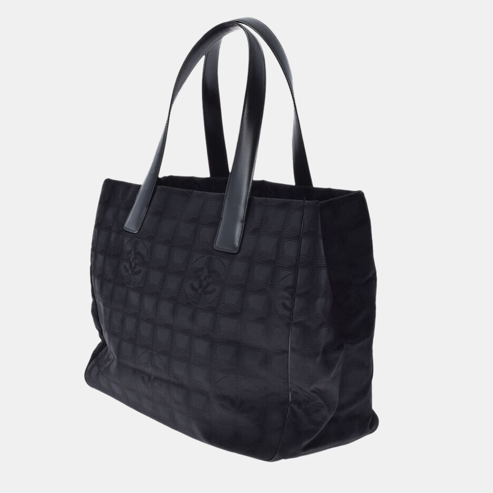 

Chanel Black New Travel Line Tote MM Bag