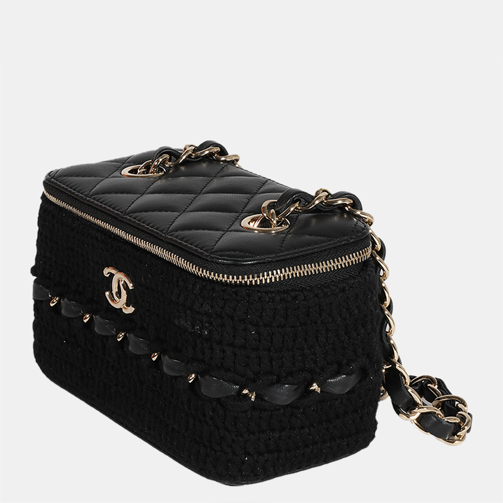 

Chanel Black Quilted Lambskin Leather Crochet 2021 Vanity Case Bag