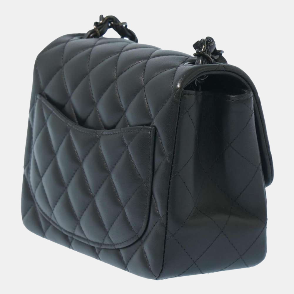 

Chanel Black Lambskin Quilted Leather Flap Mini Shoulder Bag
