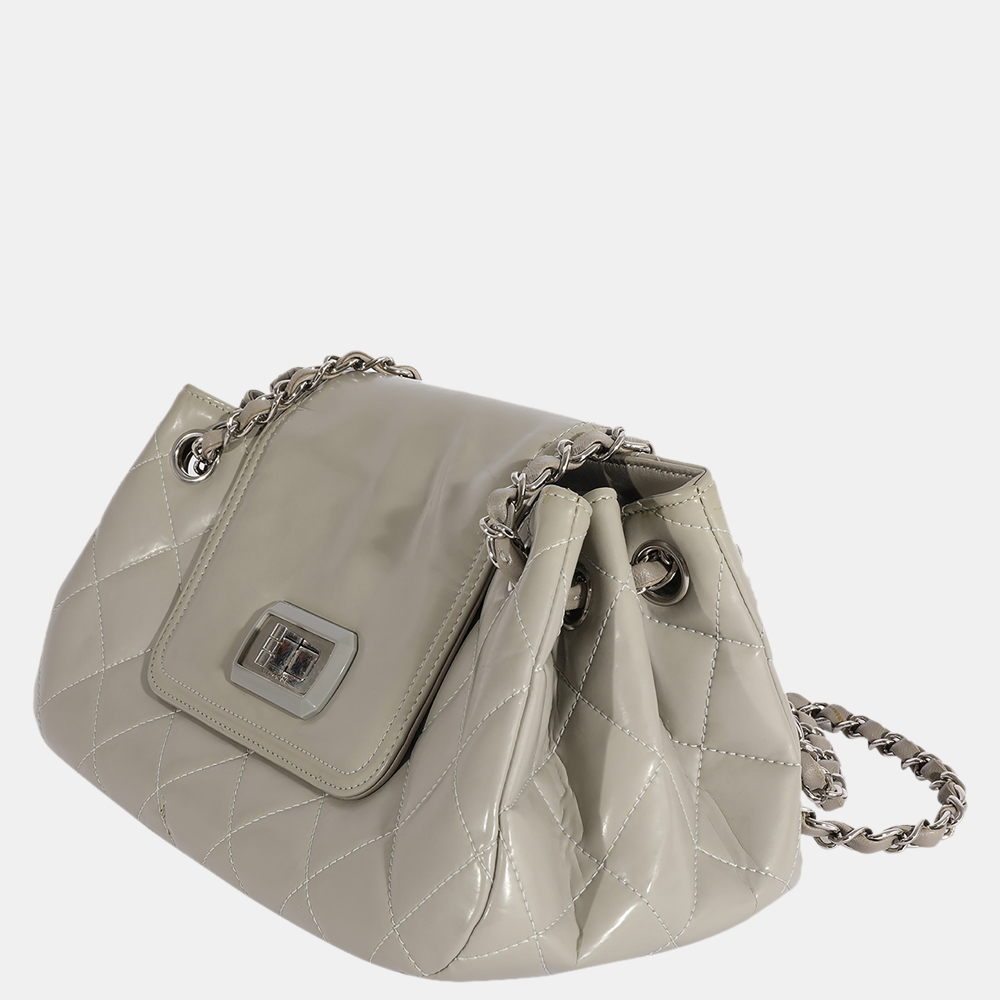 

Chanel Beige Leather Reissue Flap Bag