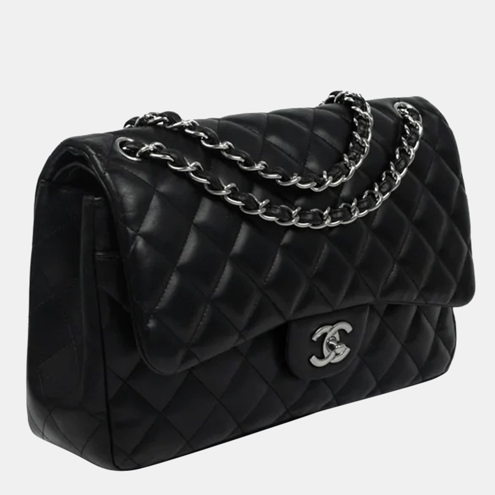 

Chanel Black Leather Jumbo Double Flap Shoulder Bag