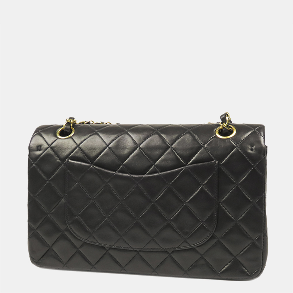 

Chanel Black Classic Medium Lambskin Double Flap Bag