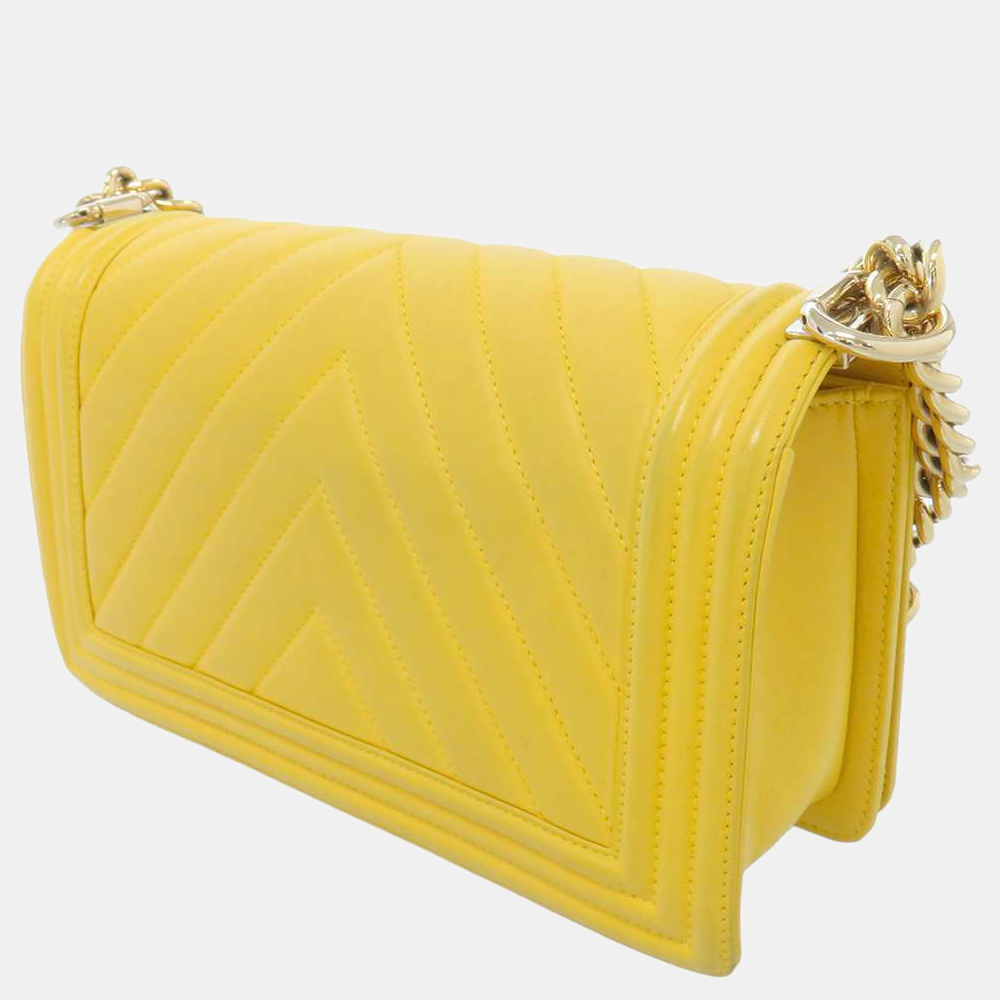 

Chanel Yellow Chevron Lambskin Leather  Boy Shoulder Bag