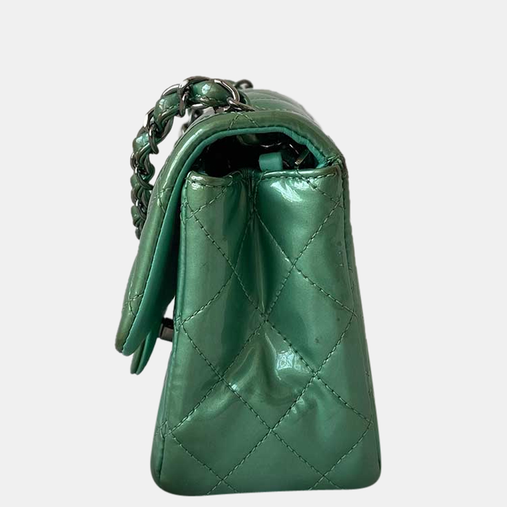 

Chanel Green Leather Square Classic Mini Flap Shoulder Bag