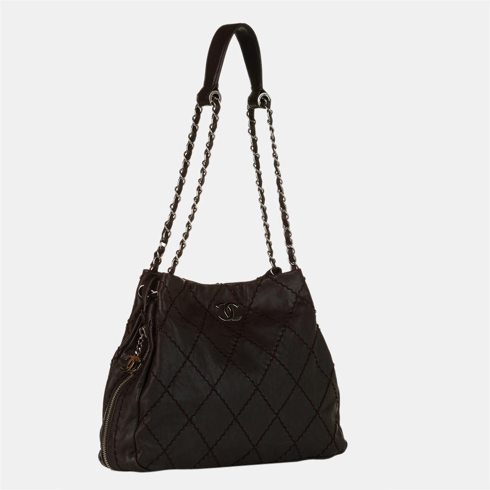 

Chanel Black Expandable Zip Around Tote Bag