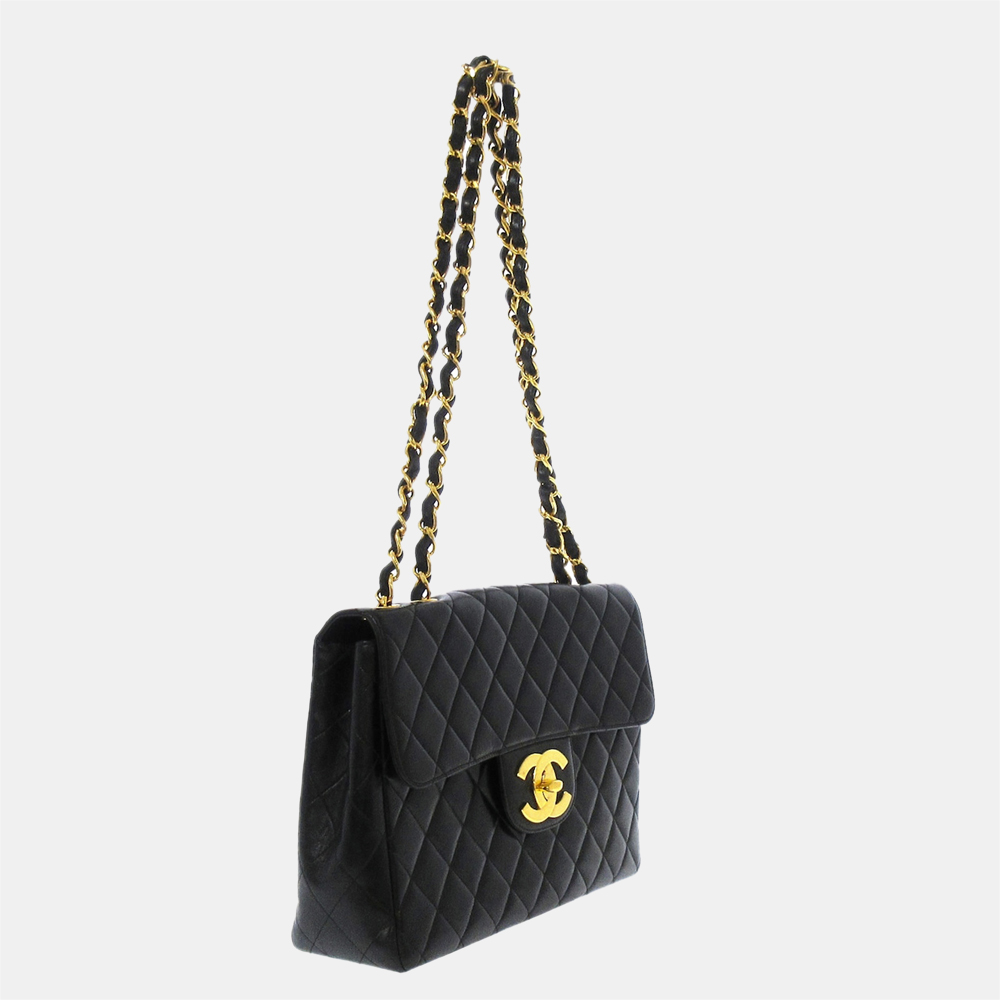 

Chanel Black Jumbo Classic Lambskin Single Flap Bag