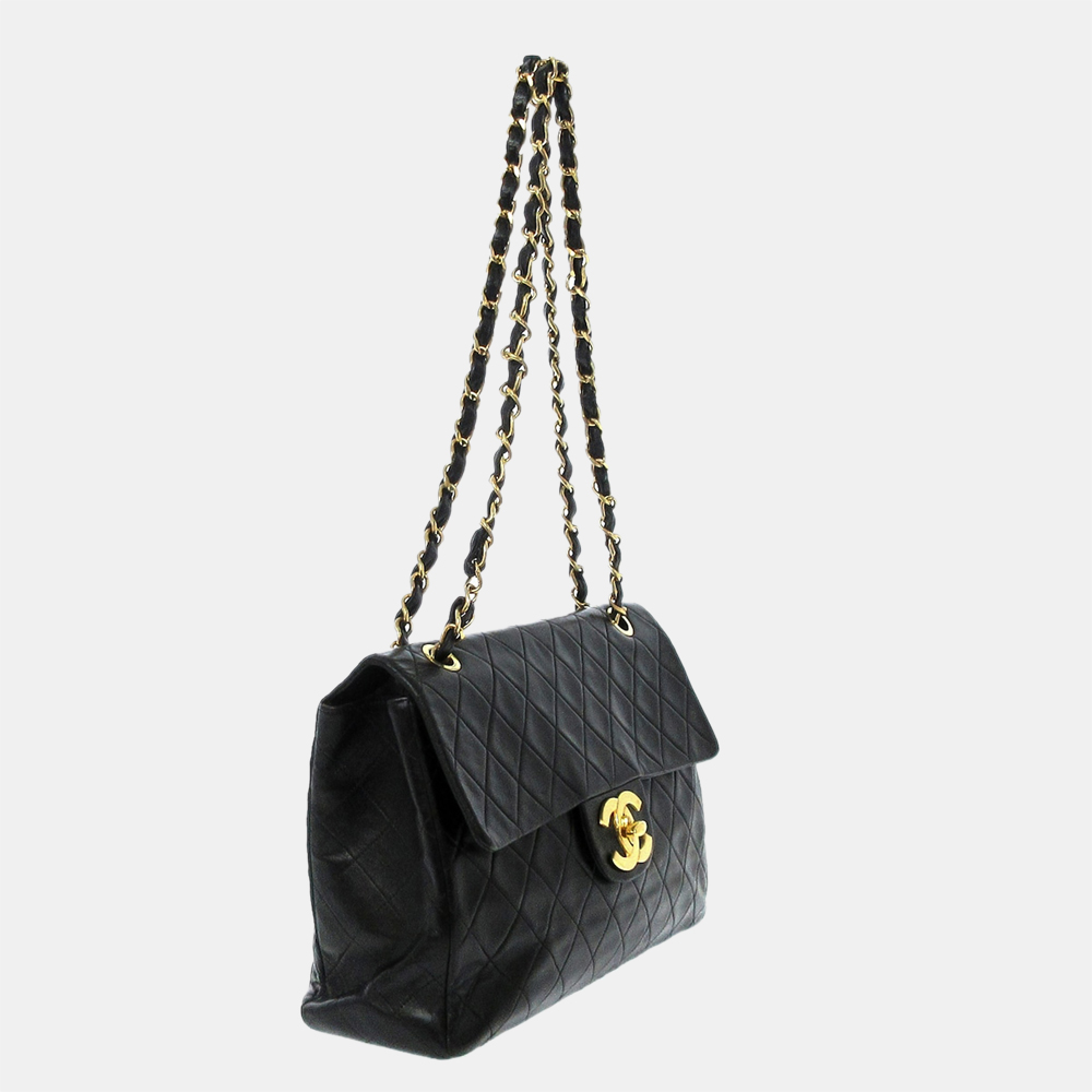 

Chanel Black Matelasse Lambskin Leather Flap Bag