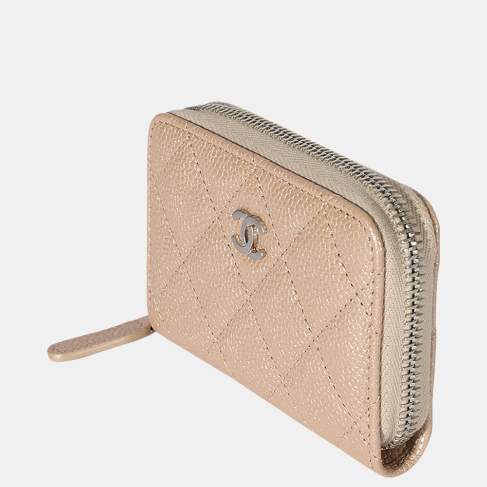 

Chanel Pearly Beige Quilted Caviar Zip-Around Coin Purse