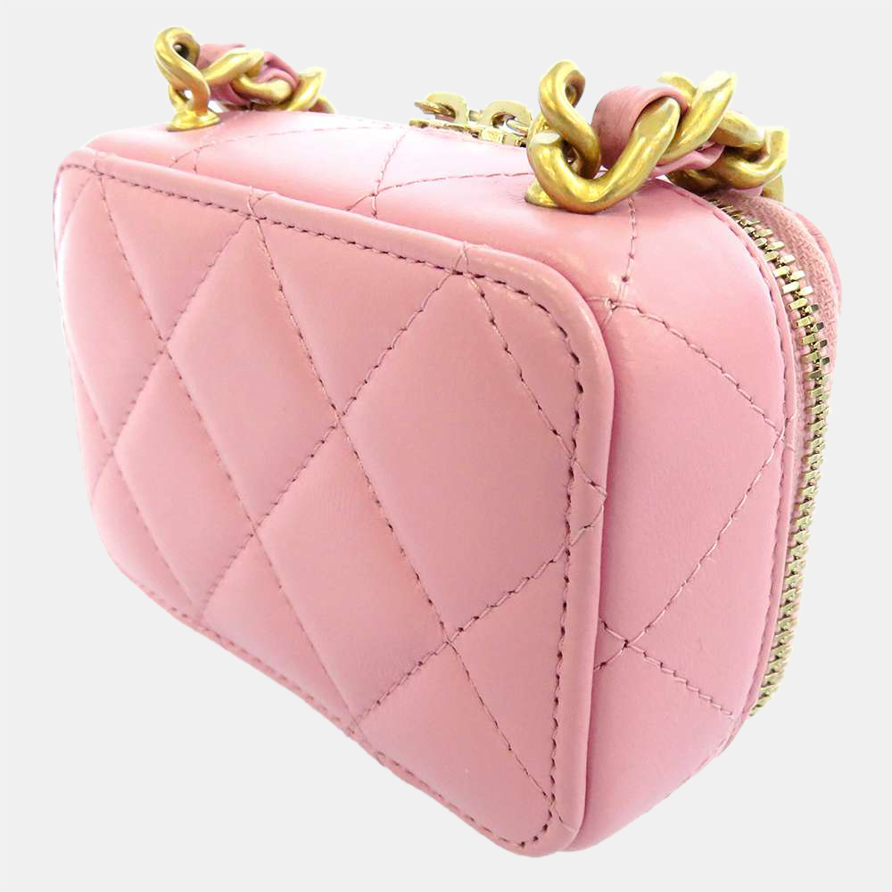 

Chanel Pink Lambskin Leather 2022 AP2738 Vanity Bag