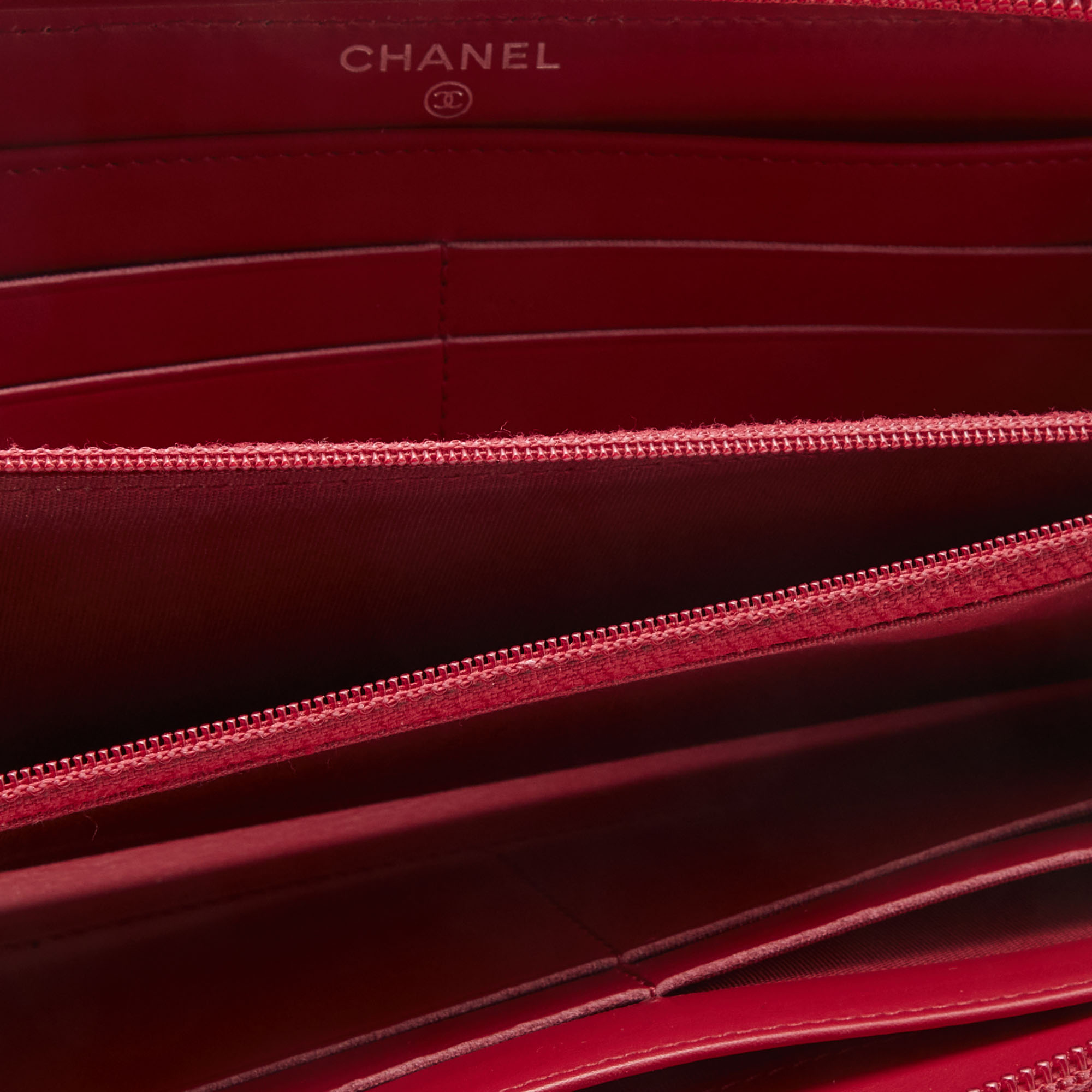 

Chanel Red Caviar Leather CC Timeless Zip Around Wallet