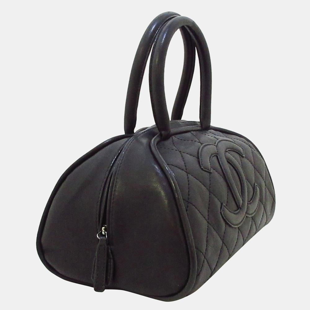 

Chanel Black Matelasse Leather Handbag