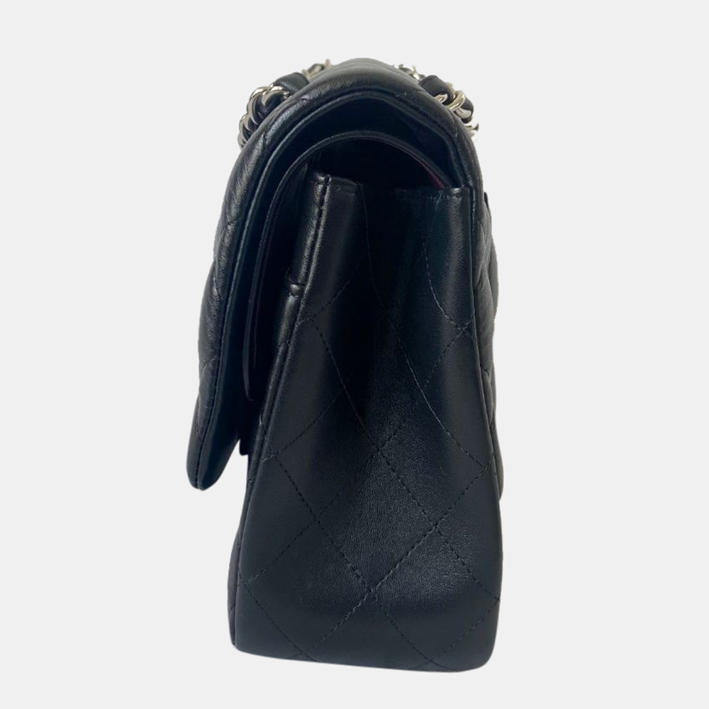 

Chanel Black Classic Quilted Leather Jumbo Flap Bag