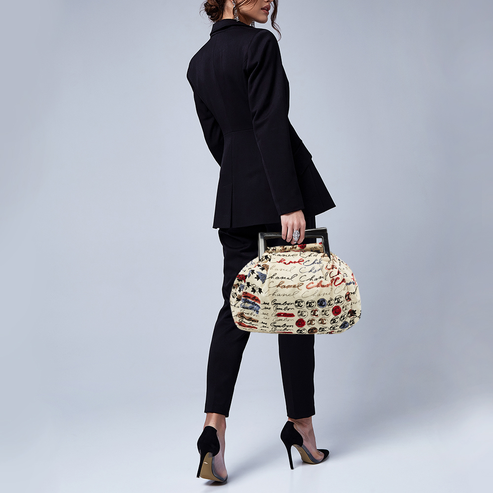 

Chanel Cream Fabric Frame Satchel