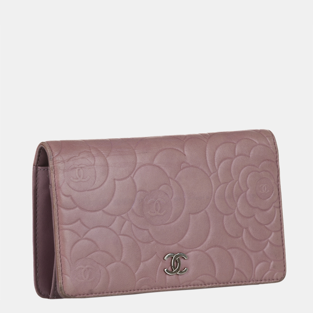 

Chanel Pink Camellia CC Wallet On Chain