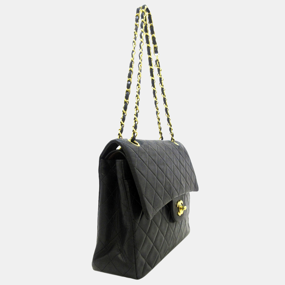 

Chanel Black Classic Medium Double Flap