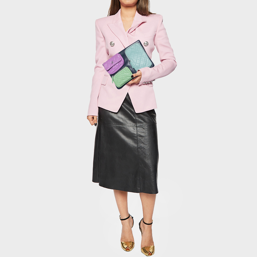 

Chanel Multicolor Quilted Leather Multi Pocket Zip Clutch
