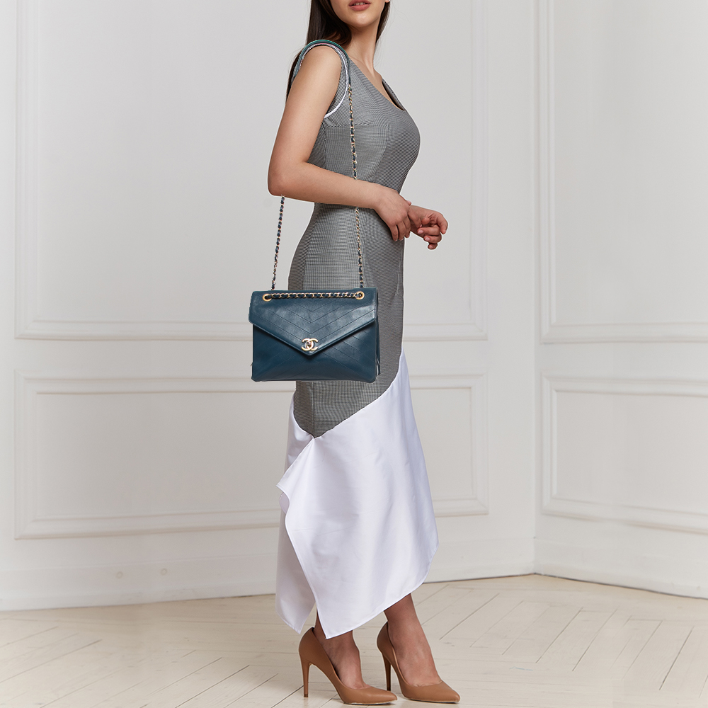 

Chanel Blue Quilted Leather Medium Paris-Seoul Coco Envelope Flap Bag