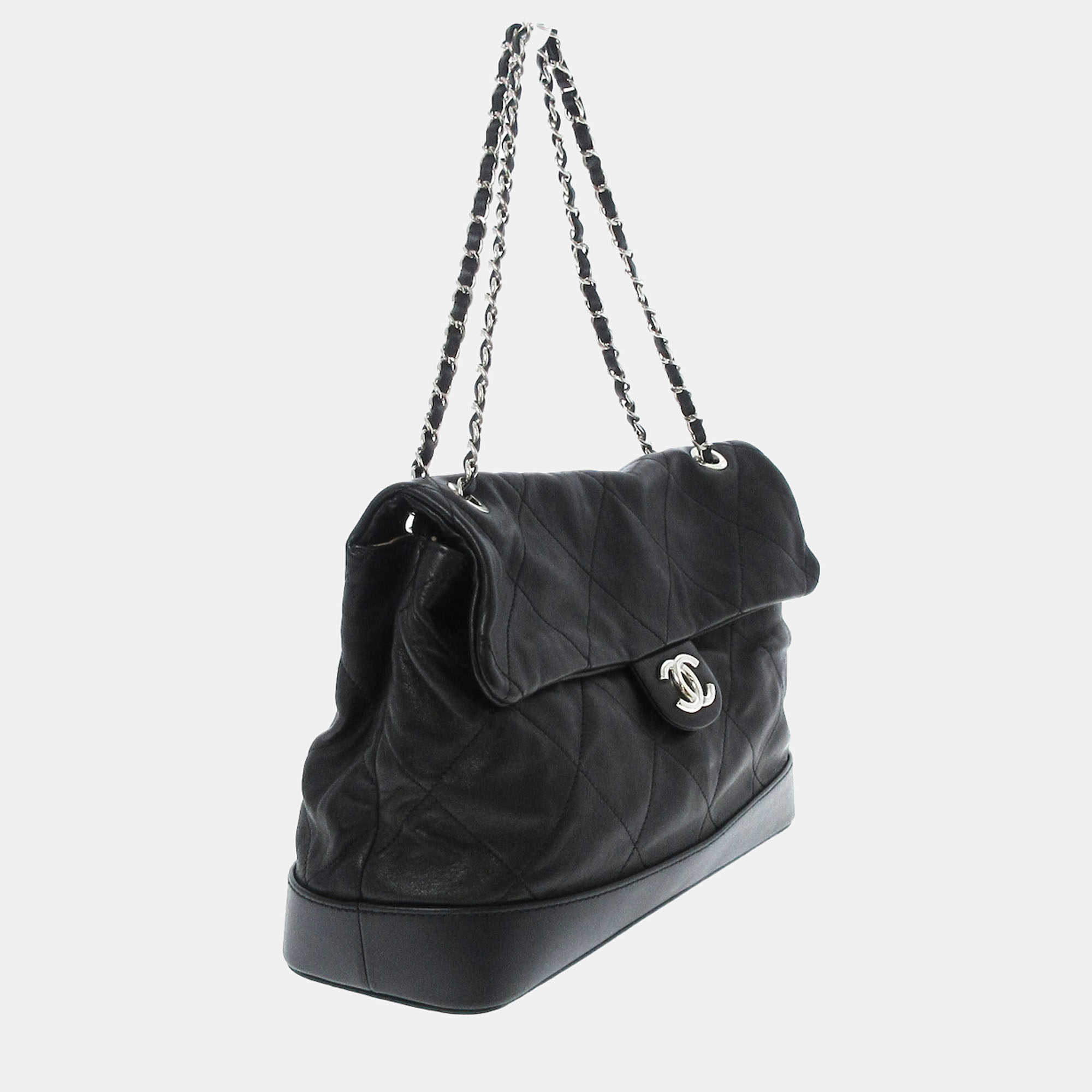 

Chanel Black Leather CC Shoulder Bag