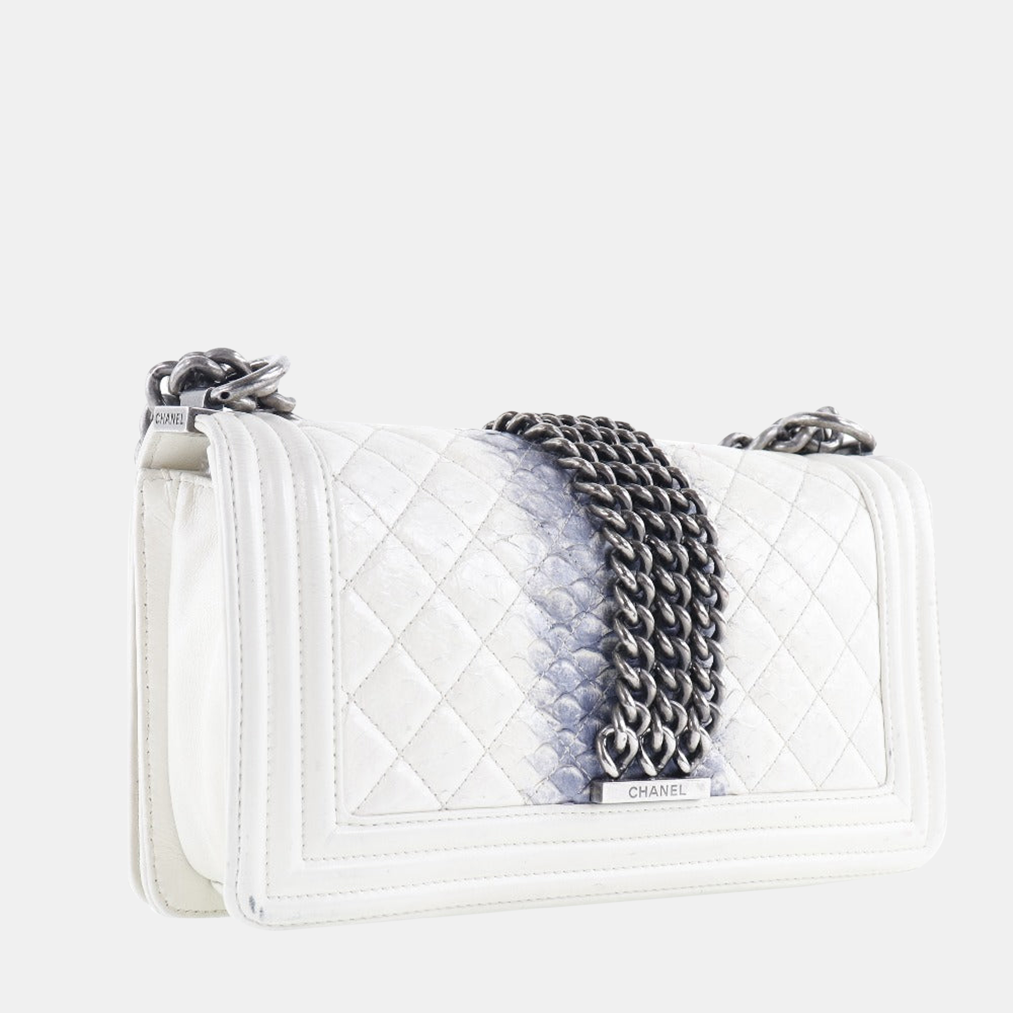 

Chanel White Leather Boy Chain Shoulder Bag