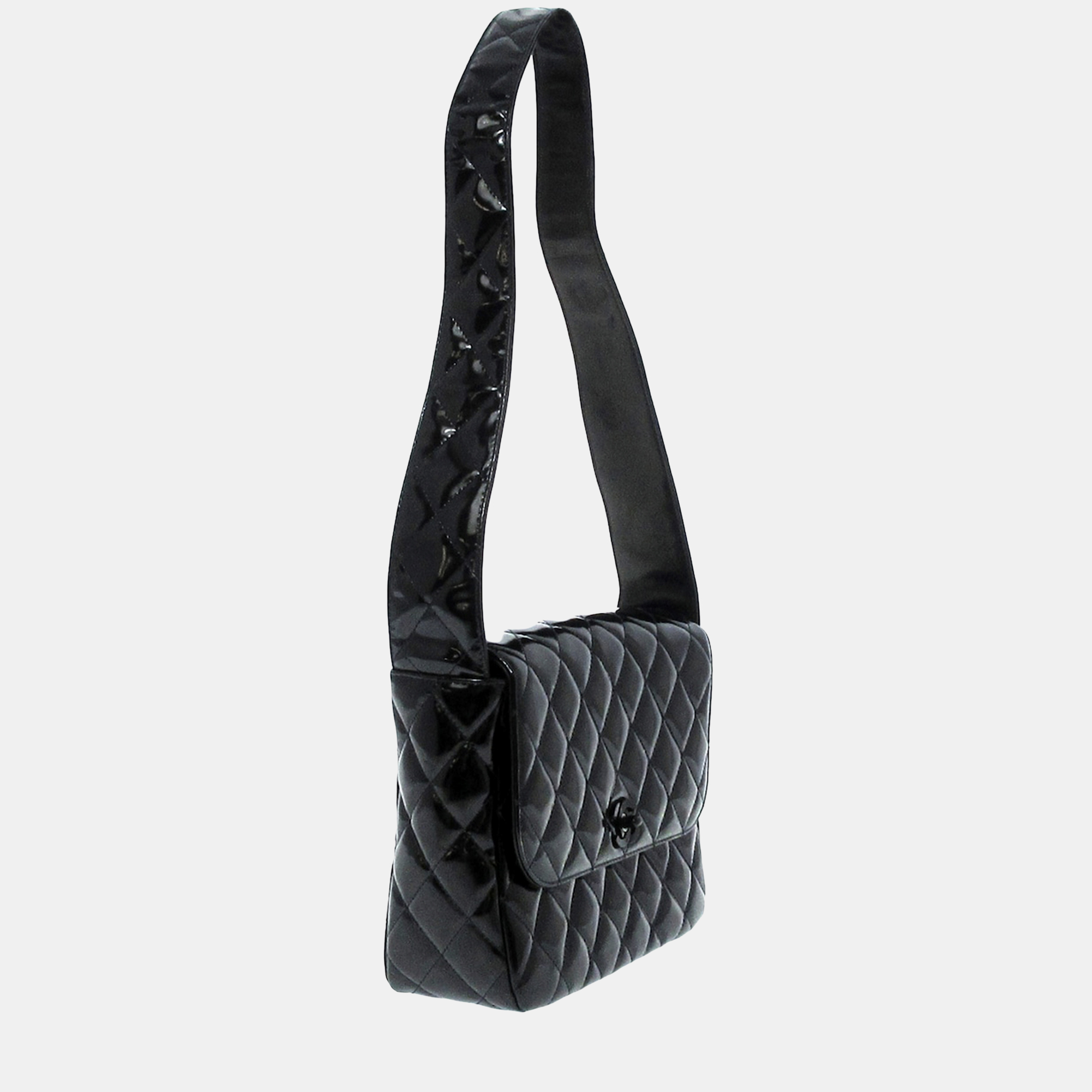 

Chanel Black Patent Shoulder Bag