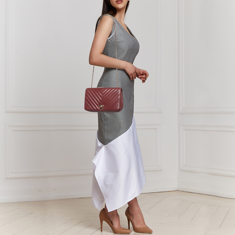 

Chanel Burgundy Chevron Leather Medium Statement Flap Bag