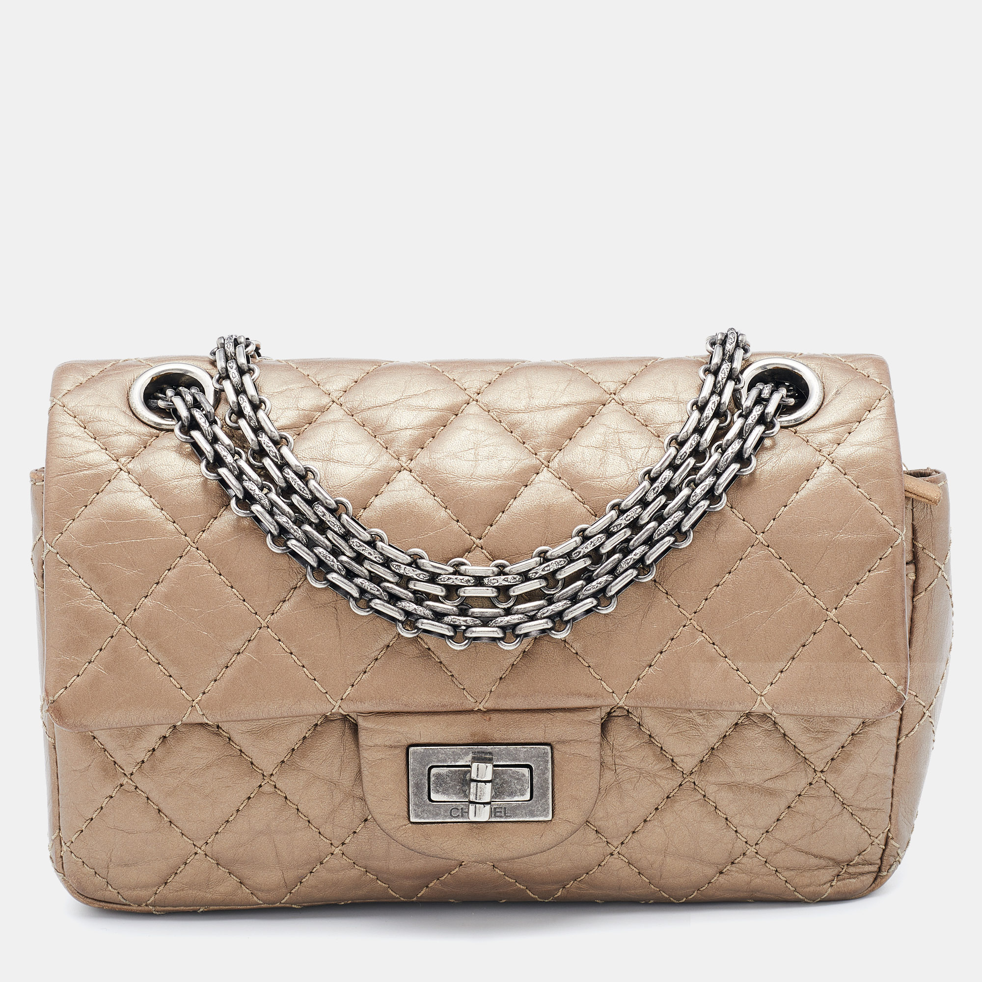 Pre Owned Chanel Metallic Quilted Leather Mini Reissue 2.55 Classic 224 Flap Bag