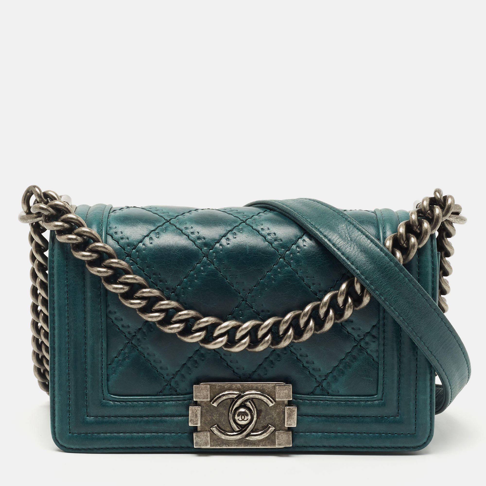 Pre Owned Chanel Green Quilted Leather Small Boy Flap Bag