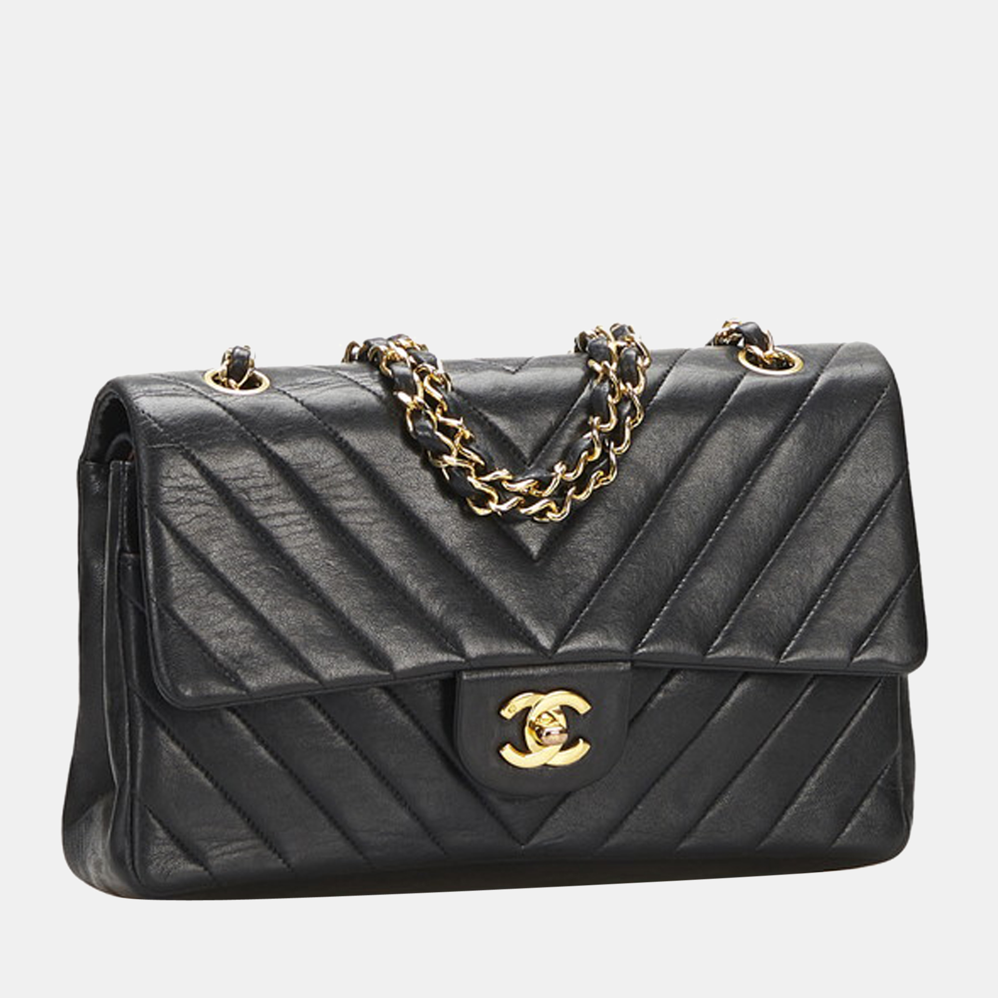 

Chanel Black lambskin Leather Chevron Medium Classic Double Flap Bag