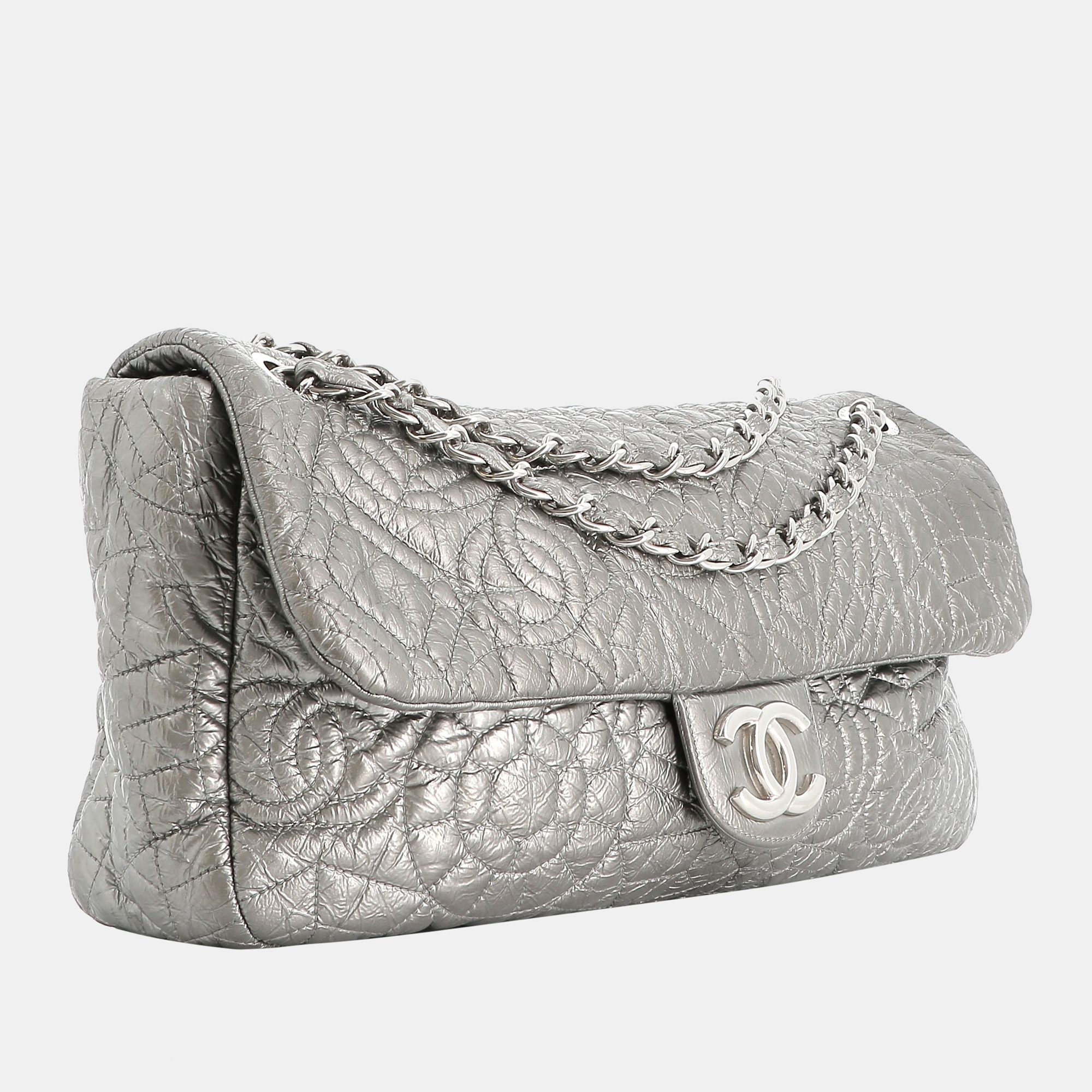 

Chanel Silver Leather flap bag