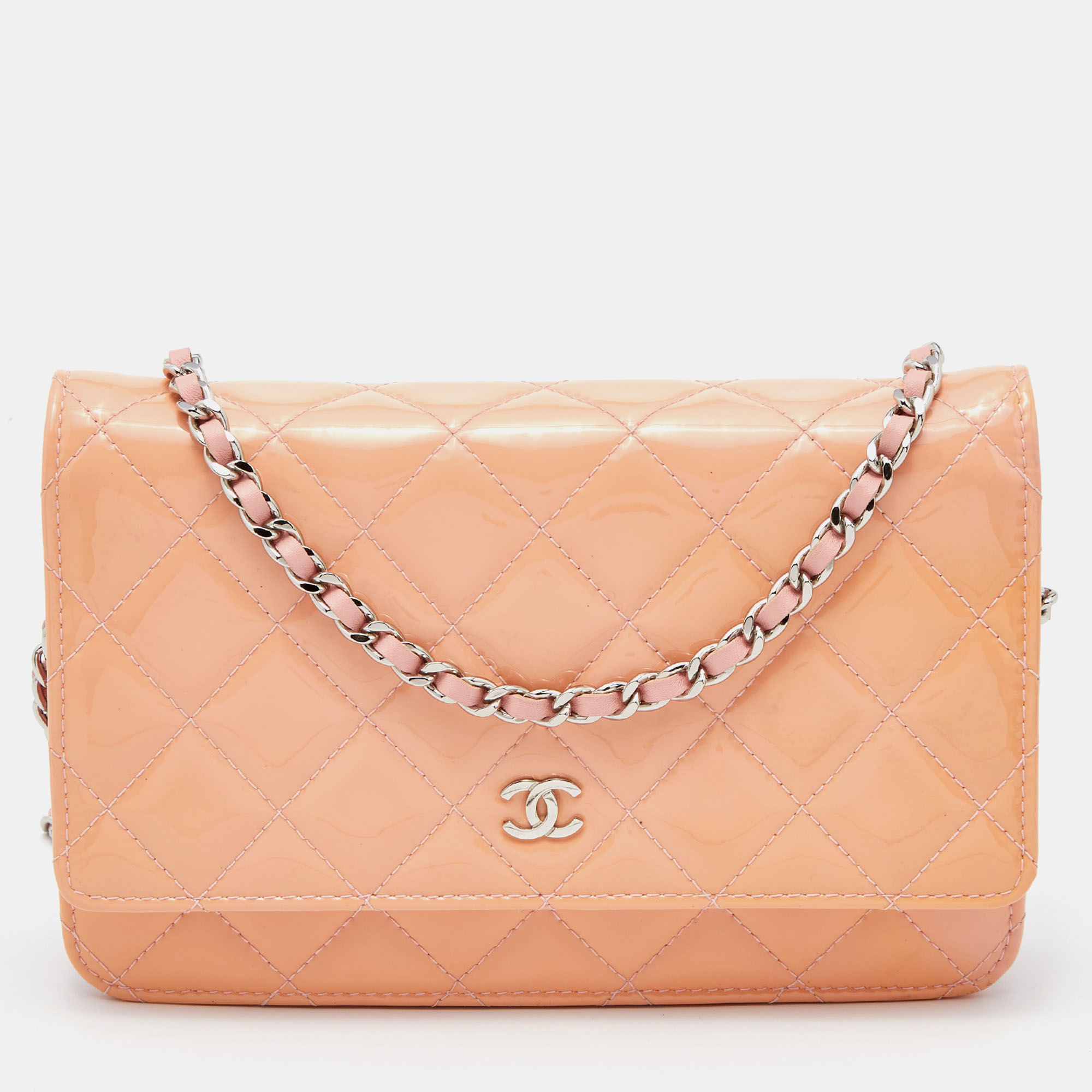 Pre-owned Chanel Peach Quilted Patent Leather Cc Wallet On Chain In Orange