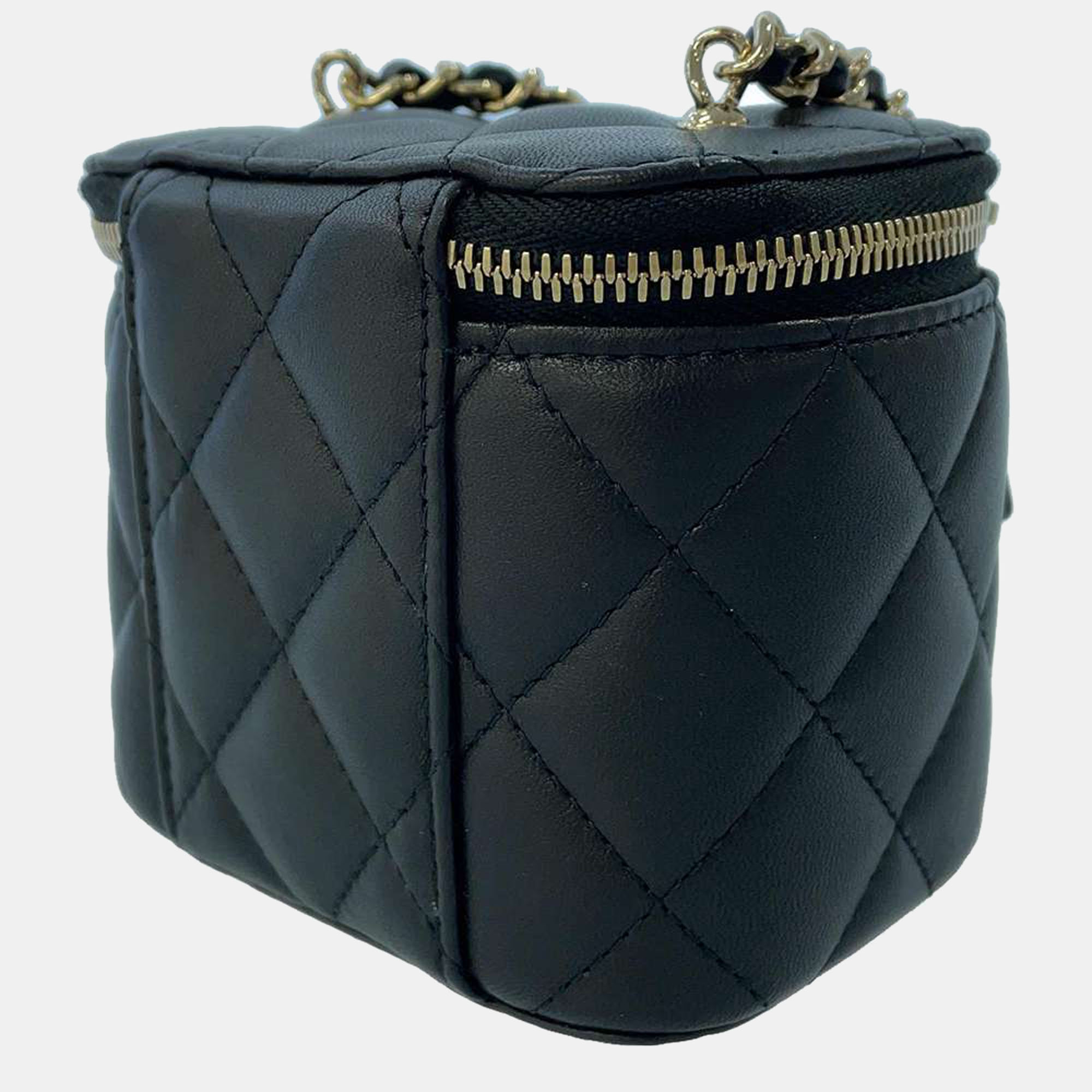 

Chanel Black Lambskin Small Vanity Chain Shoulder Bag