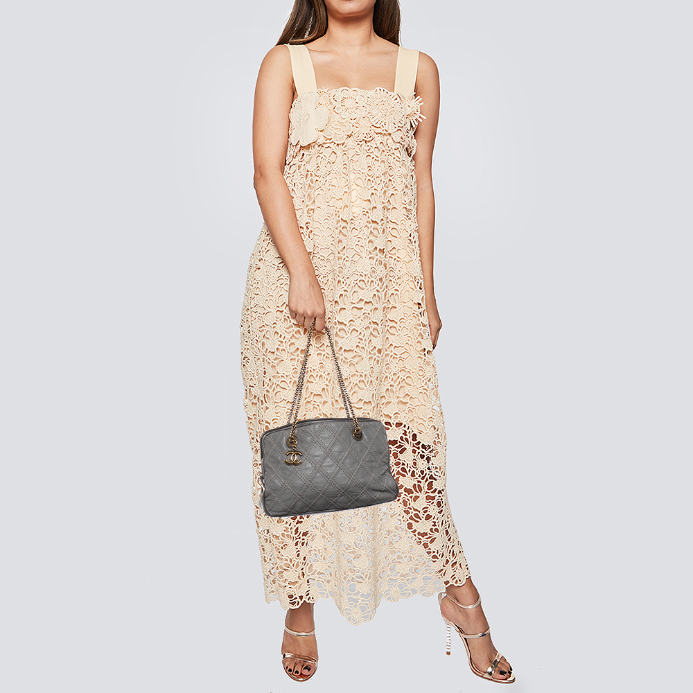 

Chanel Grey Quilted Stitch Leather Triptych Tote