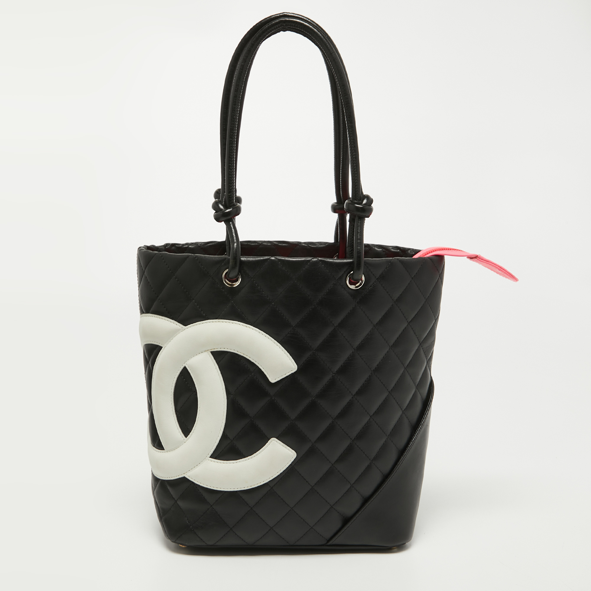Pre-owned Chanel Black/white Quilted Leather Small Cambon Ligne Bucket Tote