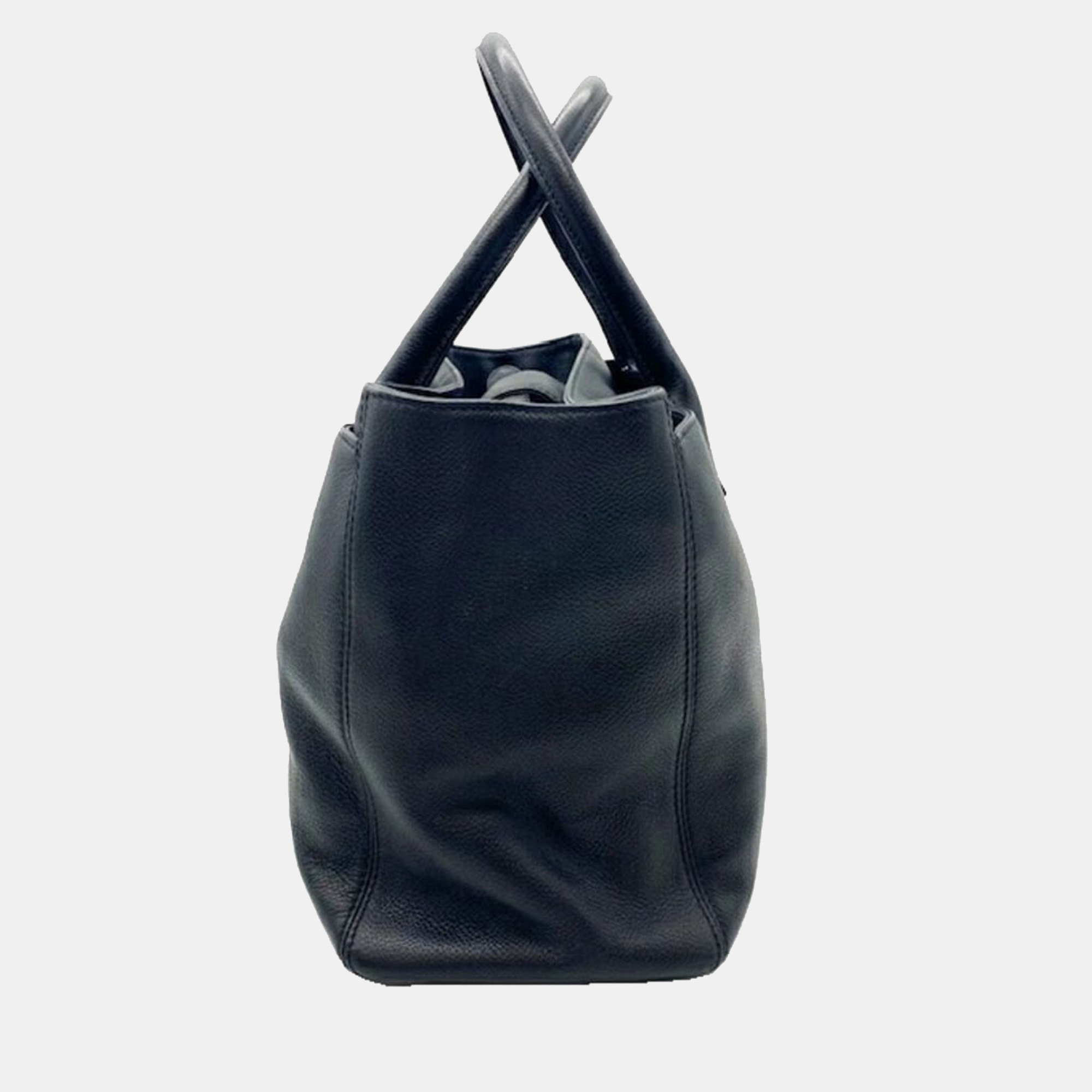 

Chanel Black Caviar Leather Executive Tote Bag