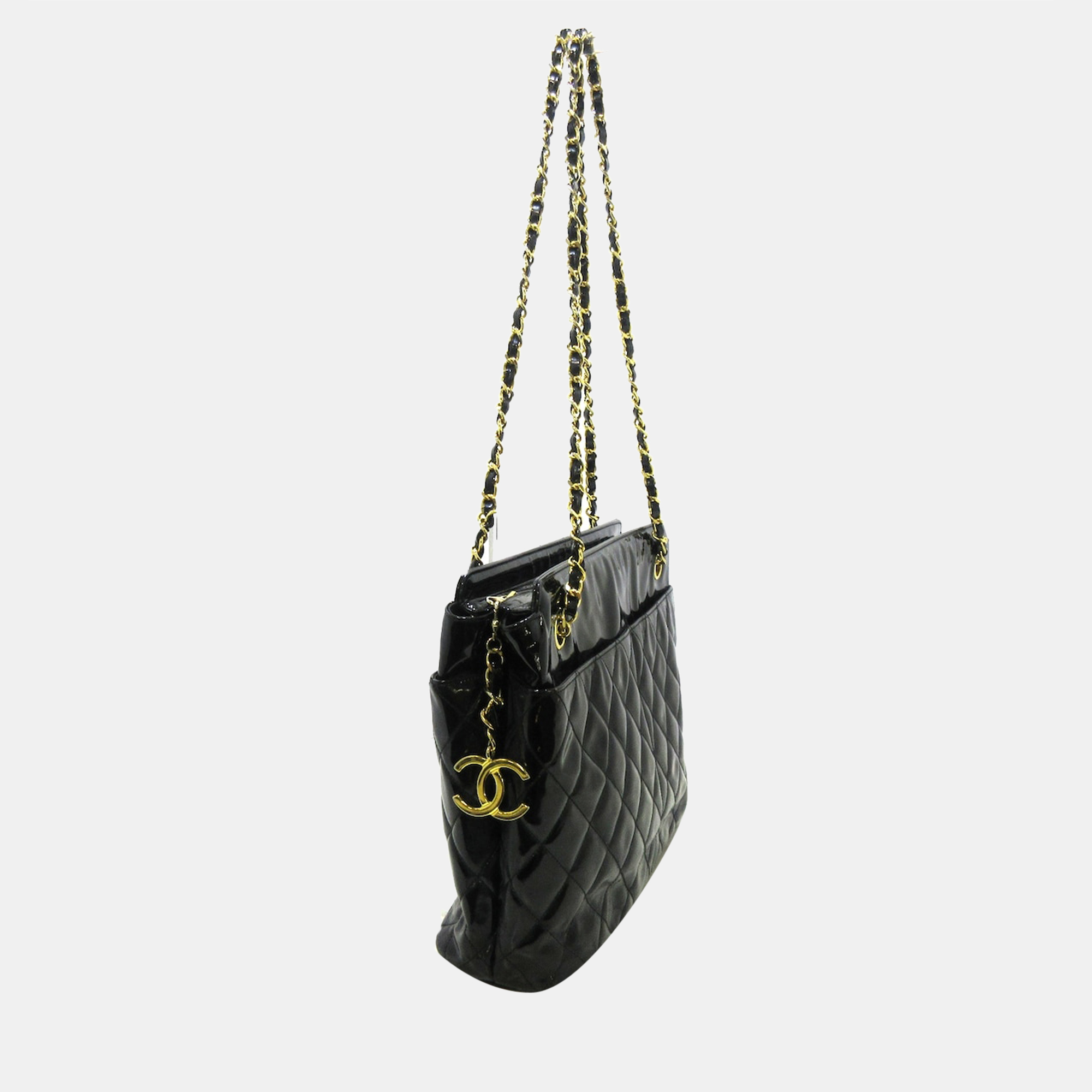 

Chanel Black Patent leather cc shoulder bag
