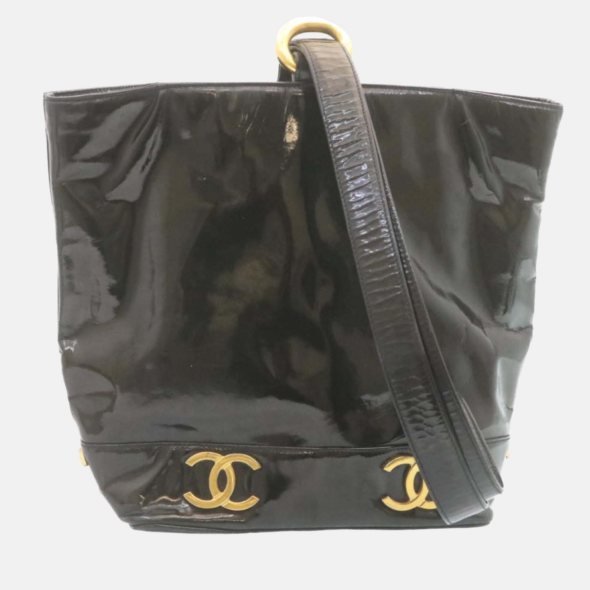 

Chanel Black Patent Leather Vintage CC Bucket Bag