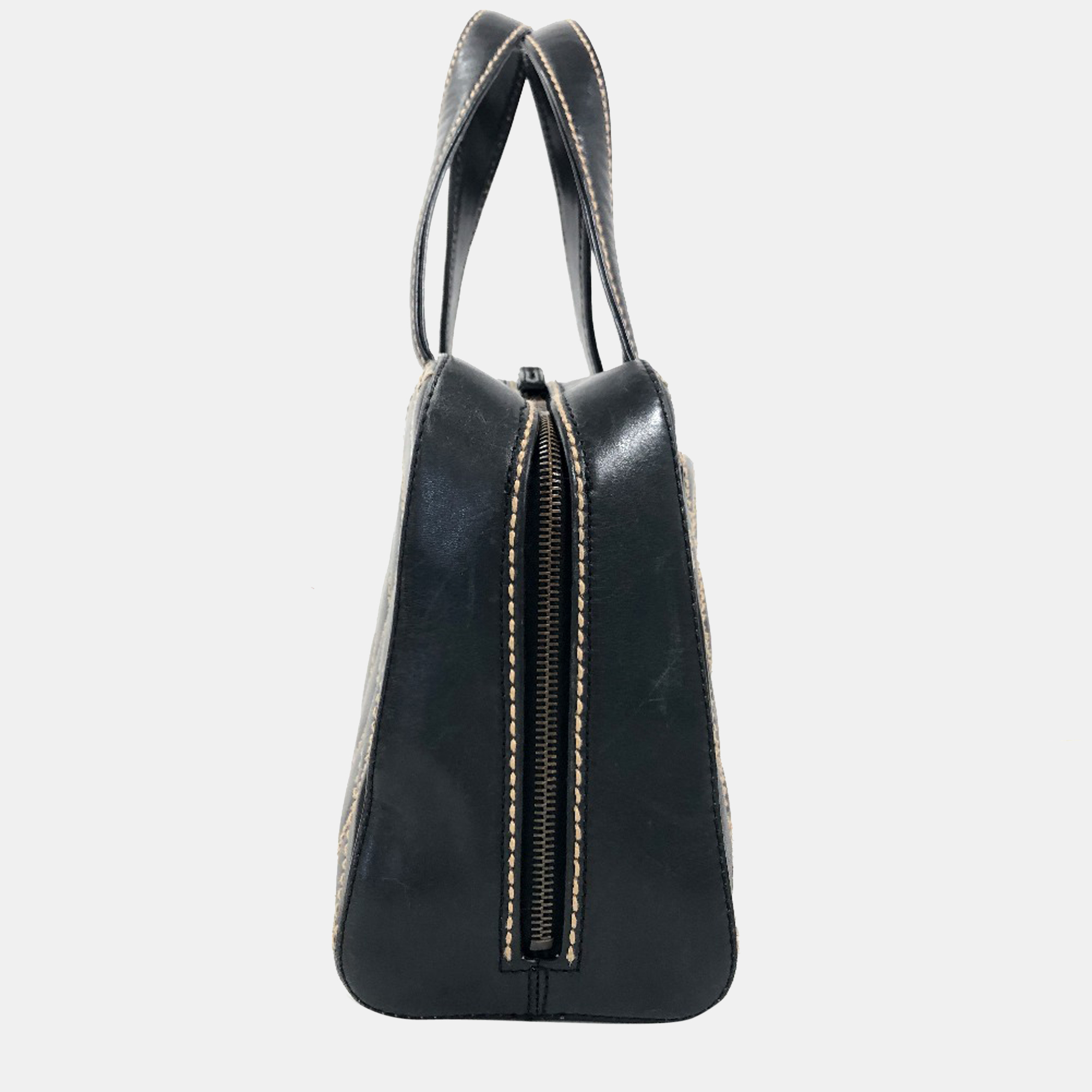 

Chanel Black Leather CC Wild Stitch Shoulder Bag