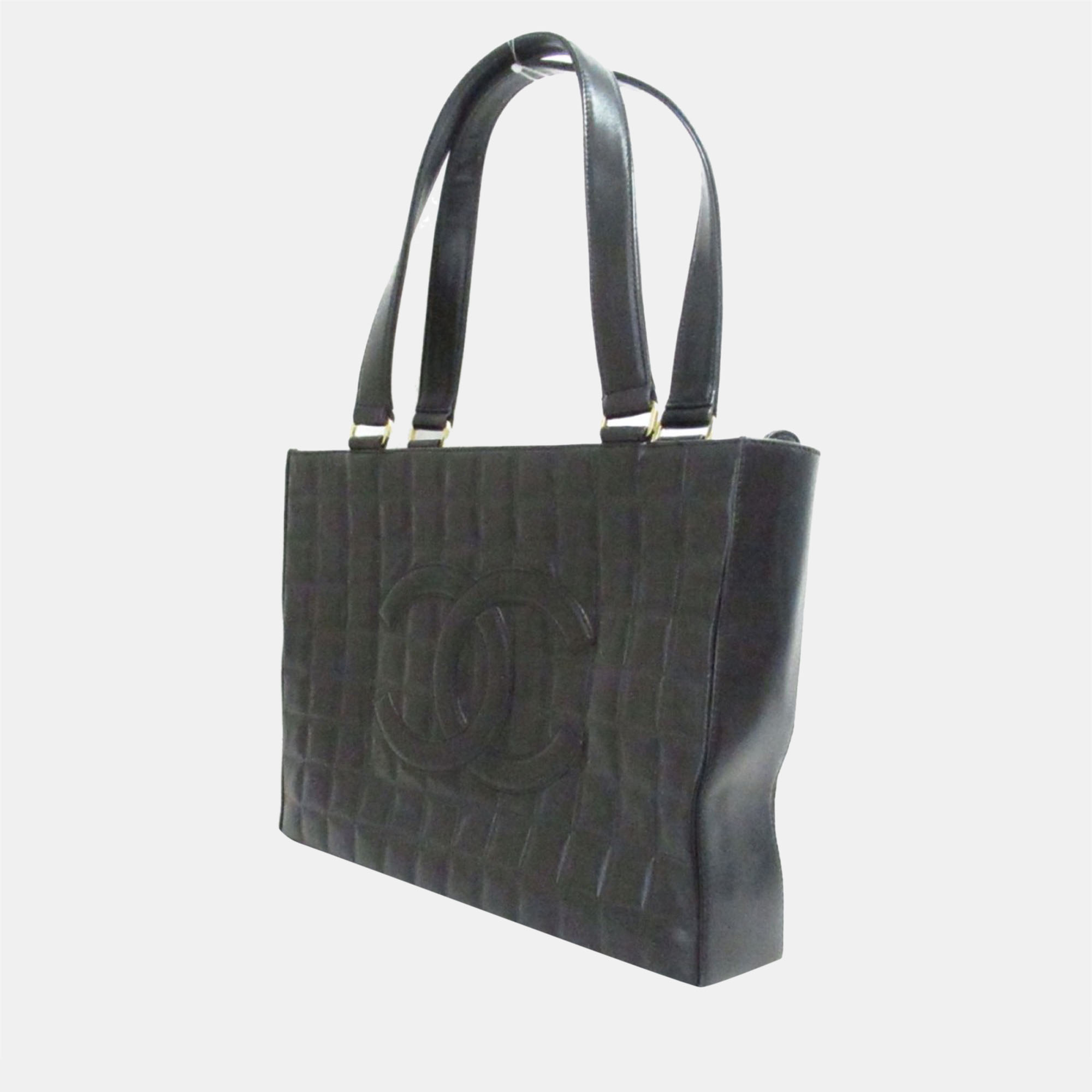 

Chanel Black Leather Chocolate Bar Tote Bag