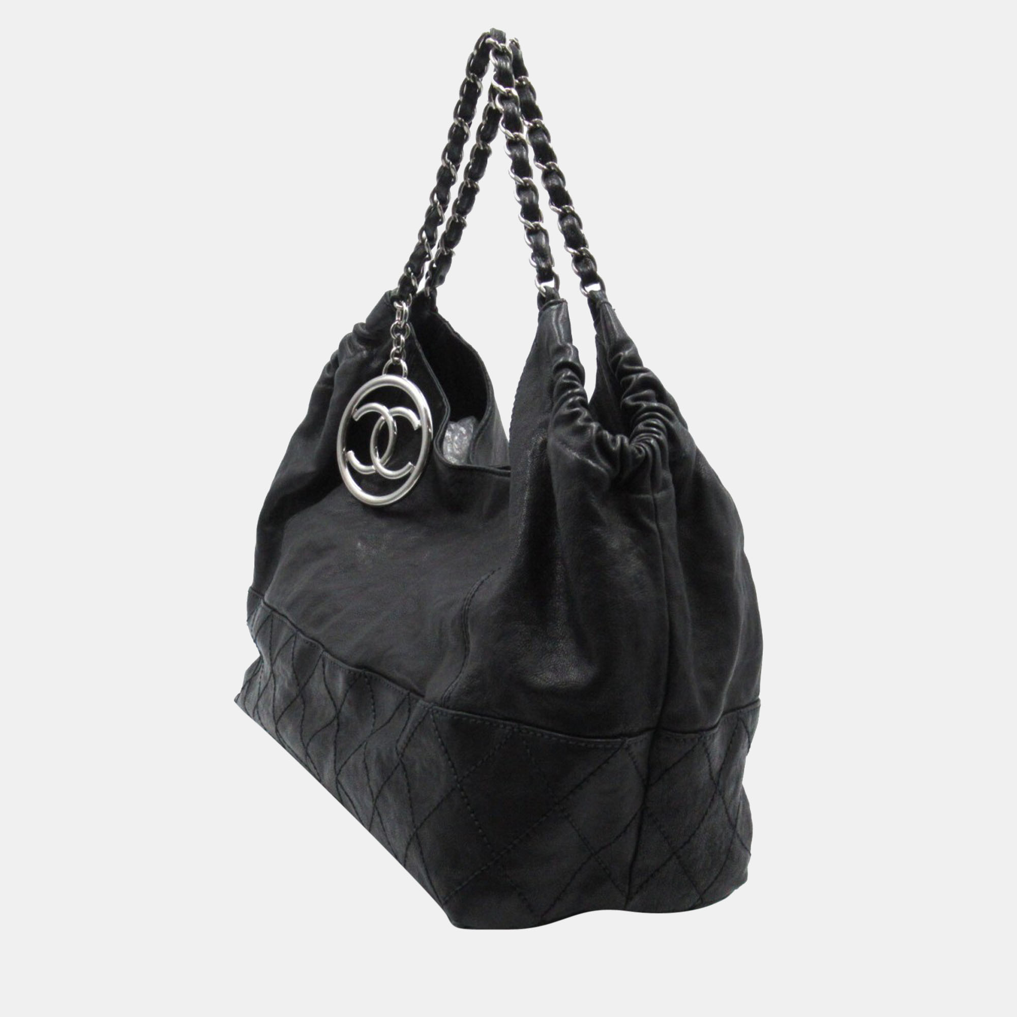 

Chanel Black CC Quilted Leather Chain Shoulder Bag