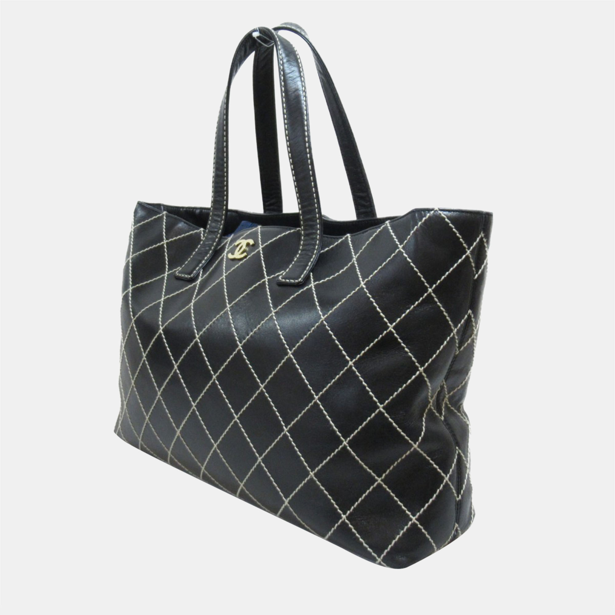 

Chanel Black Leather CC Wild Stitch Tote Bag