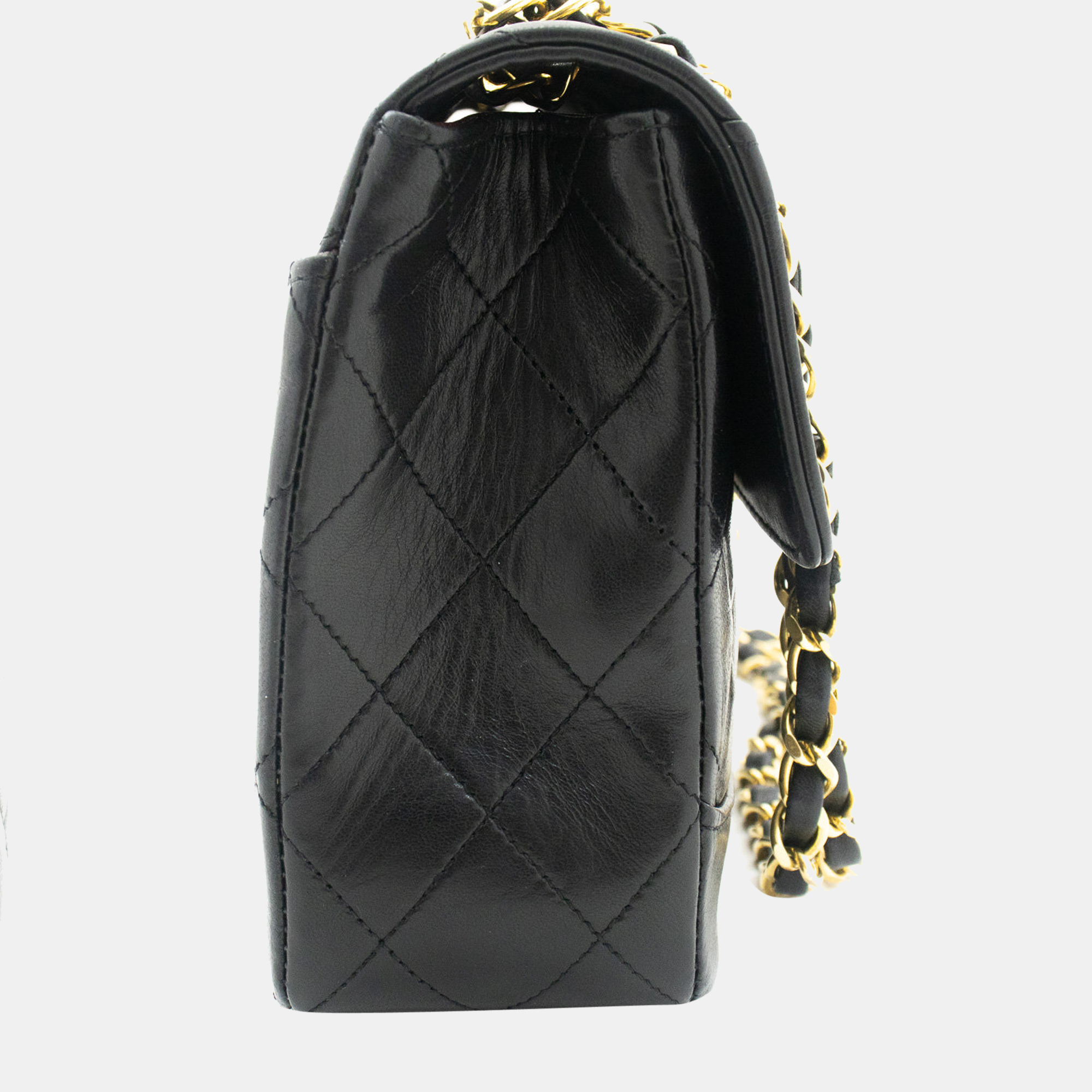 

Chanel Black leather Vintage Flap Bag